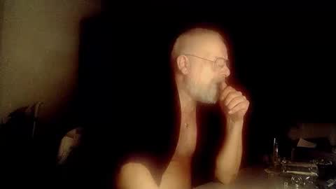 Snapshot of femdom_sub chatting on 18, 10, 2025 femdom_sub online show from 18, 10, 2025