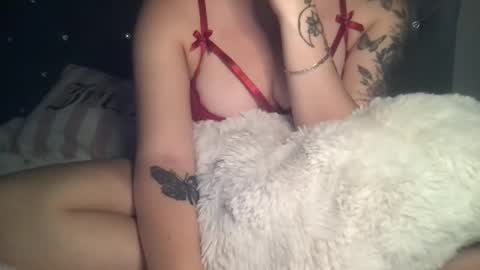 Snapshot of femmefatalebabe chatting on 1, 10, 2025     online show from 1, 10, 2025