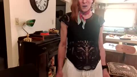 Snapshot of femmenicole chatting on 2, 7, 2026 Nicole online show from 2, 7, 2026