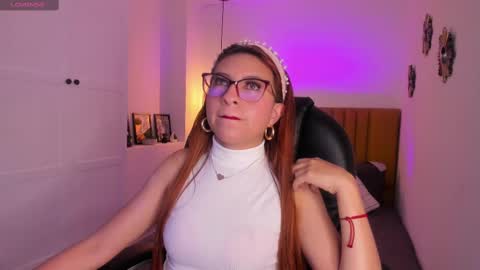 Snapshot of fer_angel_ chatting on 11, 1, 2025 Fernanda online show from 11, 1, 2025