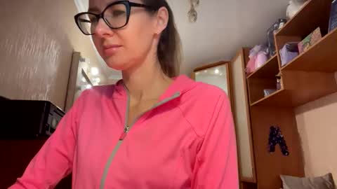 Snapshot of feraliss chatting on 23, 11, 2025 feraliss online show from 23, 11, 2025