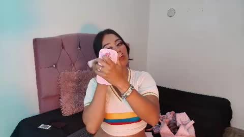 Fernanda online show from 7, 7, 2026