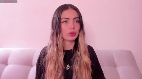 Snapshot of fernanda_aaa chatting on 17, 7, 2026 fernanda online show from 17, 7, 2026