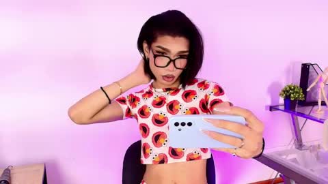Snapshot of fernandafox_ chatting on 25, 5, 2026 fernanda online show from 25, 5, 2026