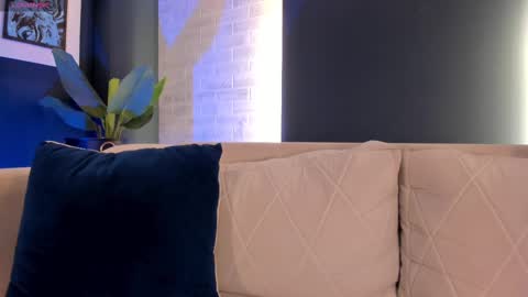 Snapshot of fernandax1_ chatting on 19, 2, 2025 FER online show from 19, 2, 2025