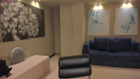 Snapshot of fernandax1_ chatting on 18, 9, 2025 FER online show from 18, 9, 2025