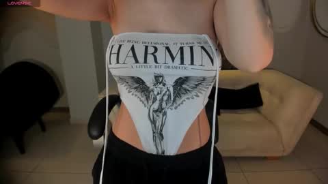 Snapshot of fernandax1_ chatting on 19, 11, 2025 FER online show from 19, 11, 2025