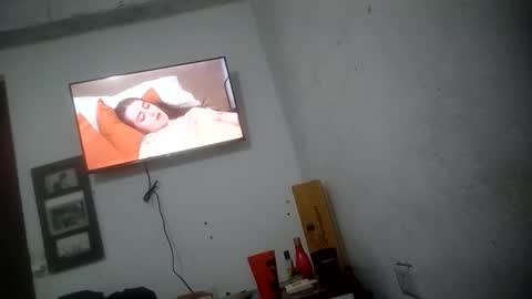 fernandesbentolucas173 online show from 7, 1, 2026