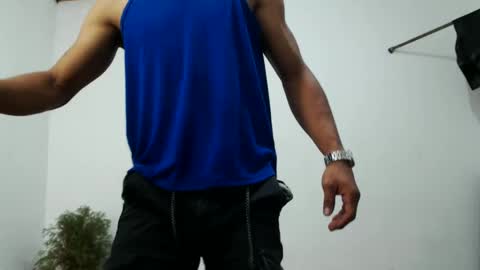 Snapshot of fernandez_latinblack chatting on 23, 12, 2024 fernandez_latinblack online show from 23, 12, 2024