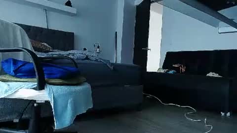 Samuel online show from 15, 4, 2026