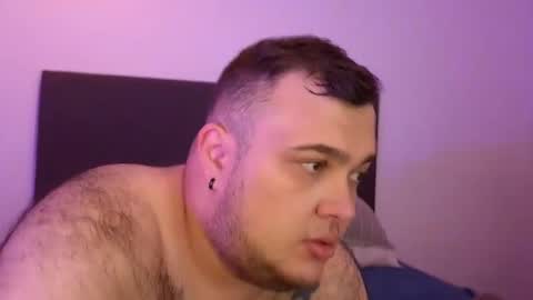 fevyforeverbear online show from 17, 12, 2025