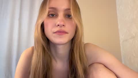 Lisa online show from 8, 12, 2024