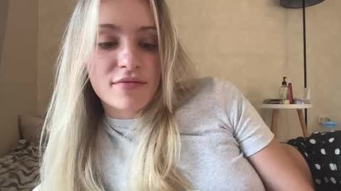 Lisa online show from 21, 9, 2025