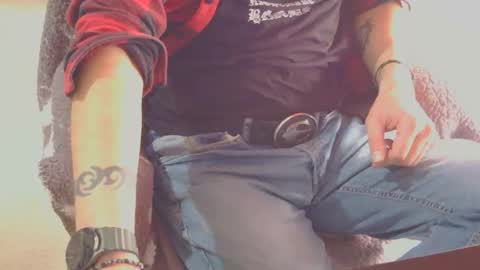 Snapshot of ffys2025 chatting on 4, 10, 2025 ffys2025 online show from 4, 10, 2025