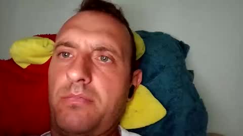 Snapshot of figonik chatting on 18, 9, 2025 Nick online show from 18, 9, 2025