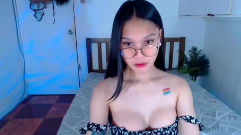 Snapshot of filipina_sassyqirl19xxx chatting on 1, 2, 2025 sweet online show from 1, 2, 2025