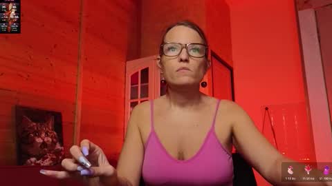 Lady online show from 5, 3, 2026