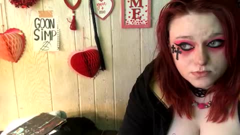 Snapshot of findommefoxi chatting on 4, 2, 2025 findommefoxi online show from 4, 2, 2025