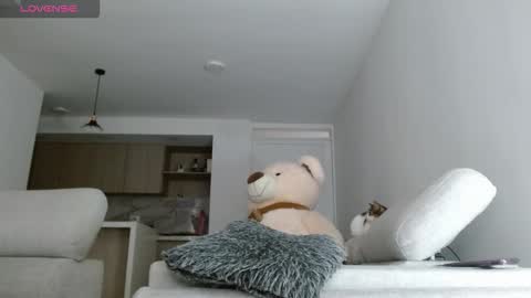 finebitches online show from 6, 3, 2026