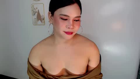Snapshot of finest_jasminex chatting on 24, 4, 2026 Jasmine online show from 24, 4, 2026