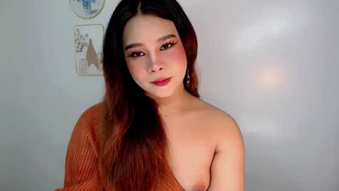 Snapshot of finest_jasminex chatting on 28, 5, 2026 Jasmine online show from 28, 5, 2026