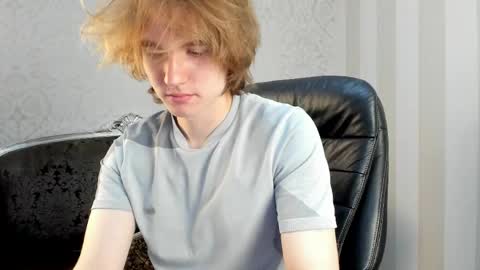 Snapshot of finnbev chatting on 3, 6, 2026 finnbev online show from 3, 6, 2026
