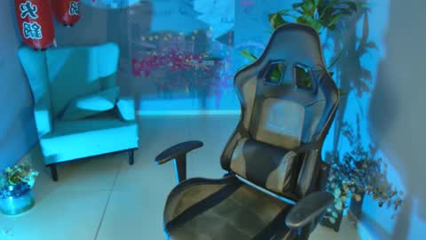 fiora online show from 15, 2, 2025