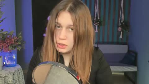 fiora online show from 5, 10, 2025