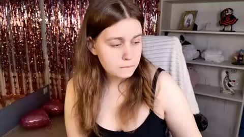 fiora online show from 31, 5, 2026
