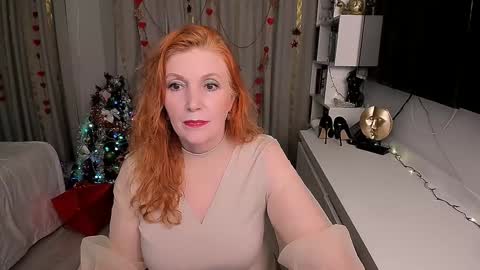 Snapshot of fire_foxone chatting on 4, 1, 2025 FireFox online show from 4, 1, 2025