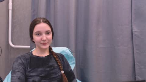 fireflies_fly_ online show from 26, 1, 2025