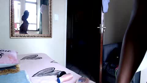 fitblair66_ online show from 27, 1, 2025