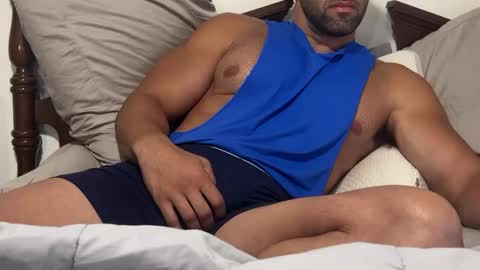fitcurvyman4fun_69 online show from 2, 6, 2026