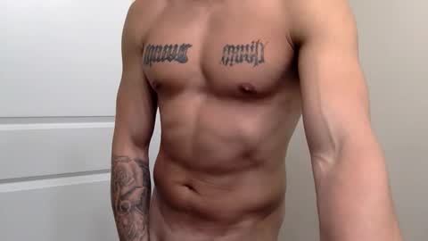 Snapshot of fithornyandtatted chatting on 24, 3, 2026 fithornyandtatted online show from 24, 3, 2026