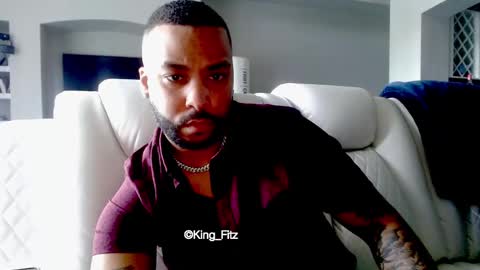 Snapshot of fitz_1 chatting on 28, 4, 2026 King E online show from 28, 4, 2026