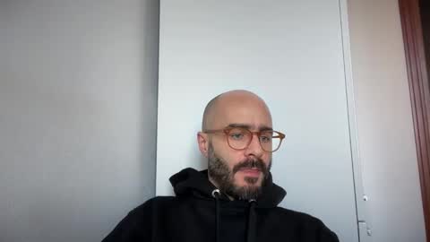 Fla is short for Flavio online show from 11, 12, 2024