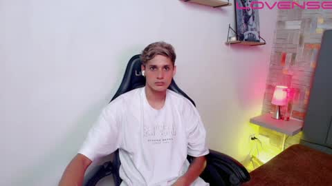 Snapshot of flaquito___ chatting on 4, 4, 2026 Flaquito online show from 4, 4, 2026