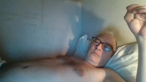 Snapshot of flashdreaming chatting on 23, 7, 2026 Carlo online show from 23, 7, 2026
