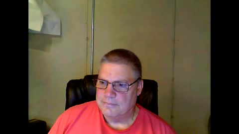 Snapshot of fletch32 chatting on 11, 10, 2025 jd online show from 11, 10, 2025