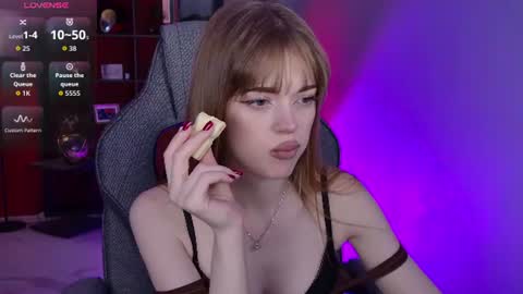 Snapshot of flexyfoxy chatting on 28, 6, 2026 Flexyfoxy online show from 28, 6, 2026