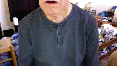 Snapshot of flip4u chatting on 8, 1, 2025 flip4u online show from 8, 1, 2025