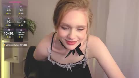 Polly online show from 8, 9, 2025