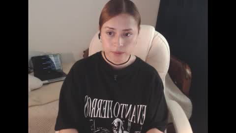 flor3citarockera online show from 2, 2, 2026