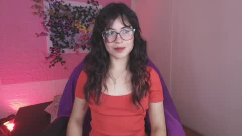 flora_blue online show from 21, 9, 2025