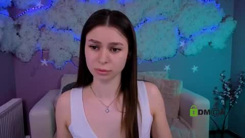 Snapshot of flora_ri chatting on 26, 4, 2026 just ask me online show from 26, 4, 2026