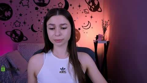 Snapshot of flora_ri chatting on 18, 5, 2026 just ask me online show from 18, 5, 2026