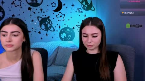 Snapshot of flora_ri chatting on 1, 6, 2026 just ask me online show from 1, 6, 2026
