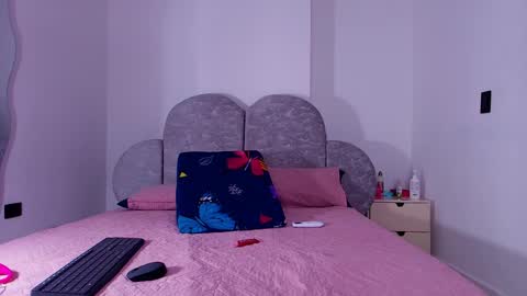 Snapshot of flordecayena_ chatting on 12, 5, 2026 Flordecayena online show from 12, 5, 2026