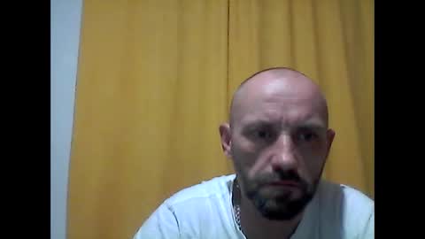 Snapshot of florekmilan chatting on 13, 12, 2025 florekmilan online show from 13, 12, 2025