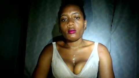 Snapshot of florencia011 chatting on 22, 1, 2025 florencia011 online show from 22, 1, 2025
